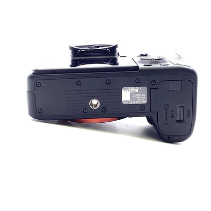 【全額返金保証】【最速発送】Sony デジタル一眼 α7 III ILCE-7M3 ボディ ブラック 美品 動作確認済