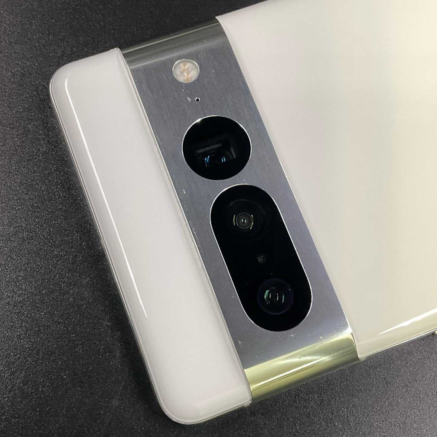 【全額返金保証】【最速発送】Google Pixel 7 Pro 128GB Snow SIMフリー 白ロム 動作確認済
