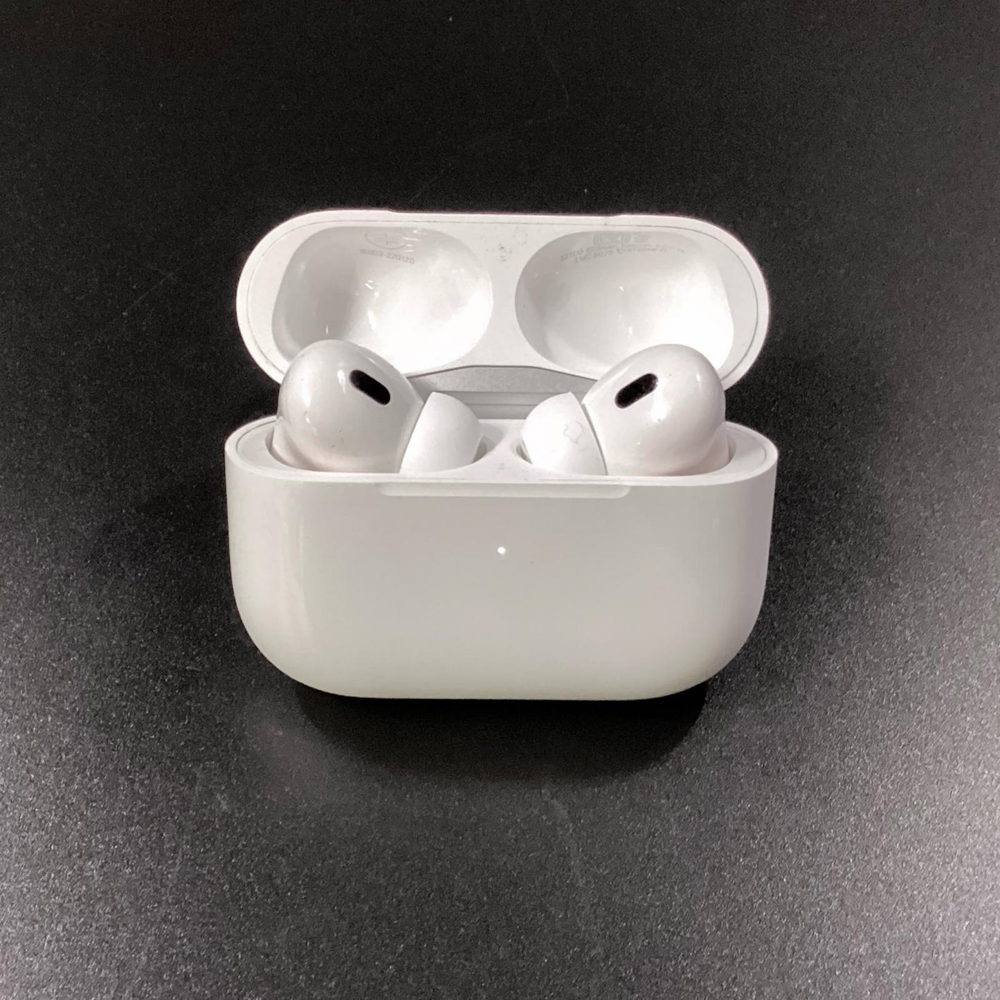 【全額返金保証】【最速発送】Apple AirPods Pro 2 MQD83J/A 動作確認済