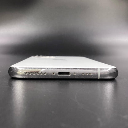 【全額返金保証】【最速発送】Apple iPhone iPhone 11 Pro 256GB シルバー docomo 白ロム 動作確認済 88%