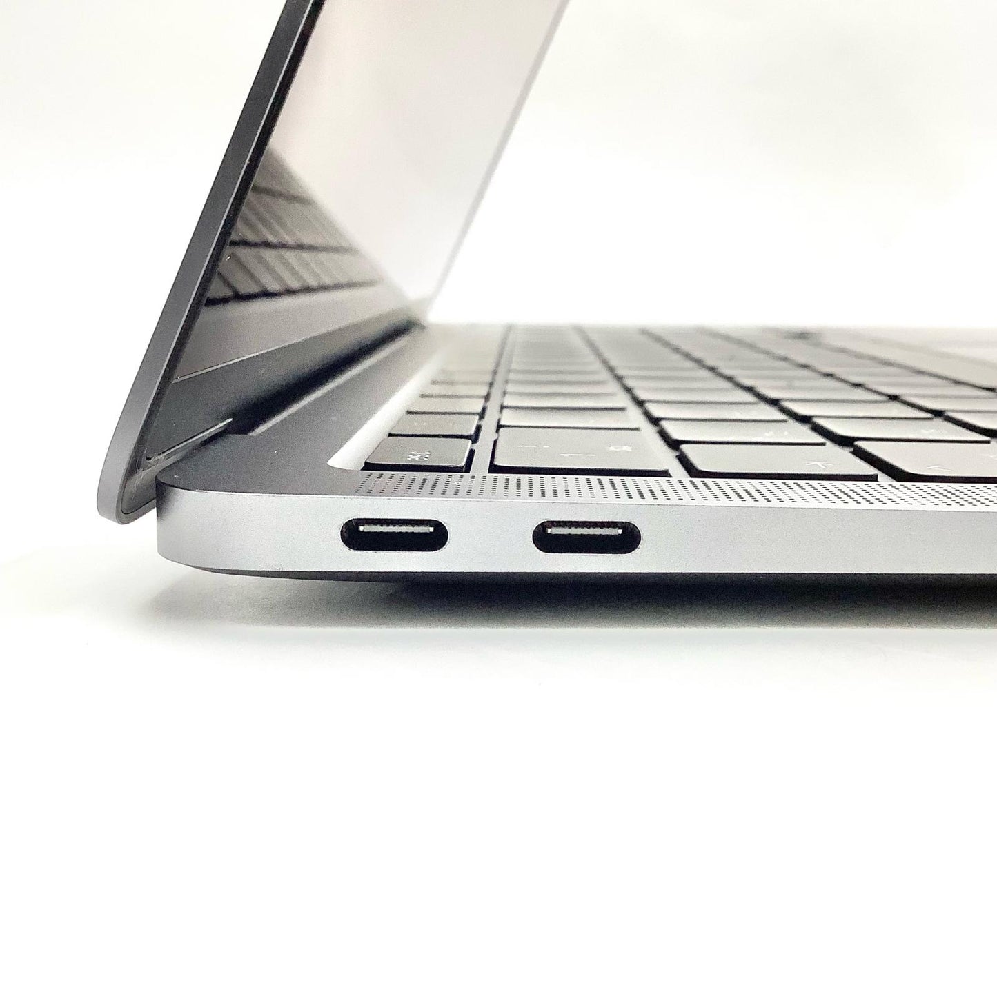 【全額返金保証】【最速発送】Apple MacBook Air 13.3インチ 2020 Apple M1 16GB SSD 256GB スペースグレイ 89.3% 動作確認済
