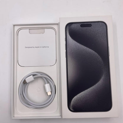 【全額返金保証】【最速発送】Apple iPhone iPhone 15 Pro Max 256GB ブラックチタニウム SIMフリー 白ロム 美品 動作確認済 94%