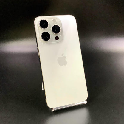 【全額返金保証】【最速発送】Apple iPhone iPhone 15 Pro 128GB ホワイトチタニウム SIMフリー 白ロム 美品 動作確認済 88%