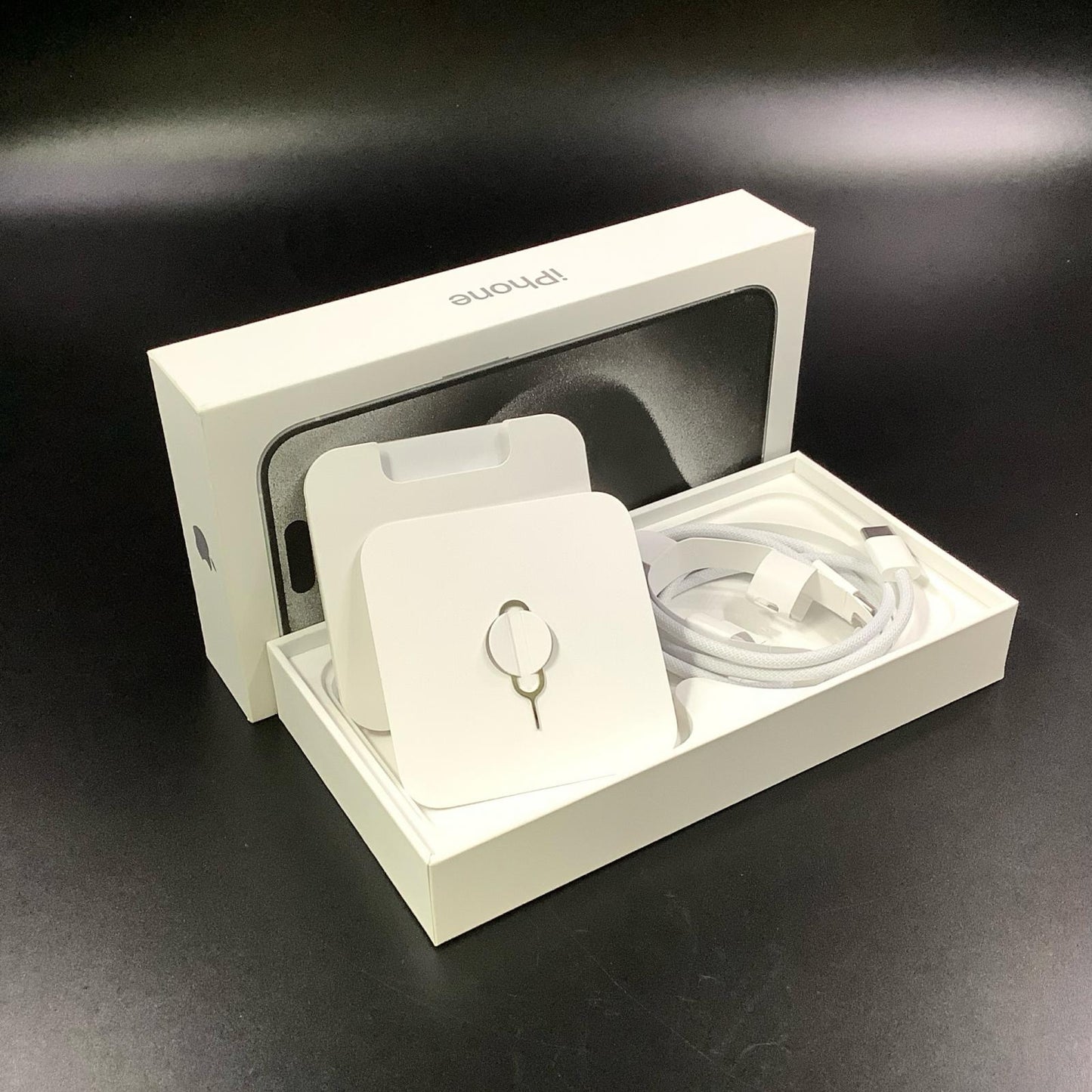 【全額返金保証】【最速発送】Apple iPhone iPhone 15 Pro 128GB ホワイトチタニウム SIMフリー 白ロム 美品 動作確認済 88%
