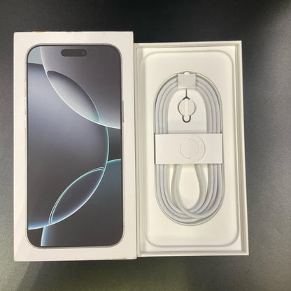 【全額返金保証】【最速発送】Apple iPhone iPhone 16 Pro Max 256GB ホワイトチタニウム SIMフリー 白ロム 美品 動作確認済 100%