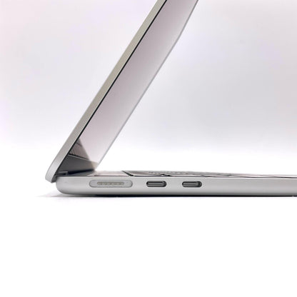 【全額返金保証】【最速発送】Apple MacBook Air 13.6インチ 2022 Apple M2 8GB SSD 256GB シルバー 96.9% 美品 動作確認済