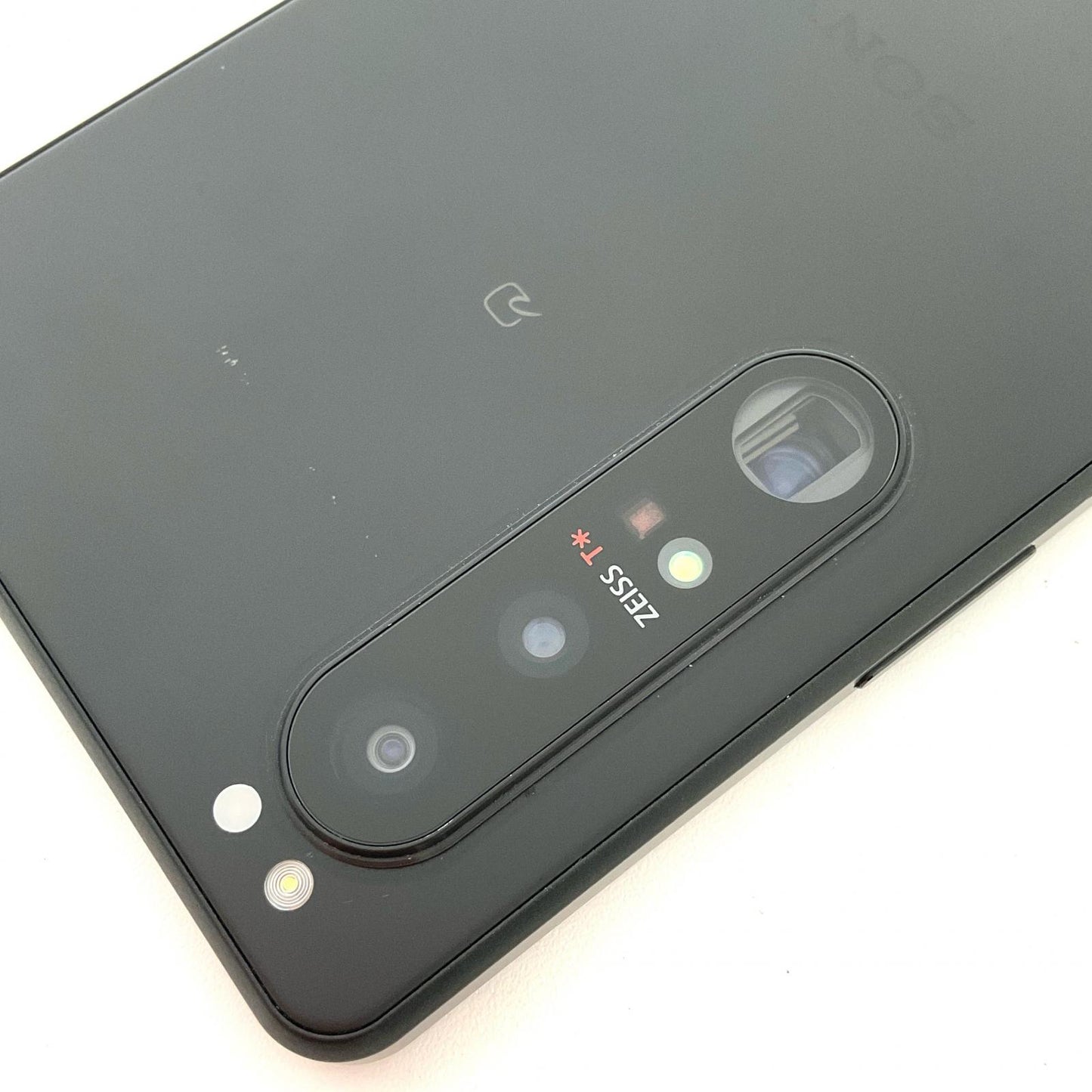 【最速発送】Sony Xperia Xperia1 III 256GB フロストブラック docomo SO-51B 白ロム【難有】
