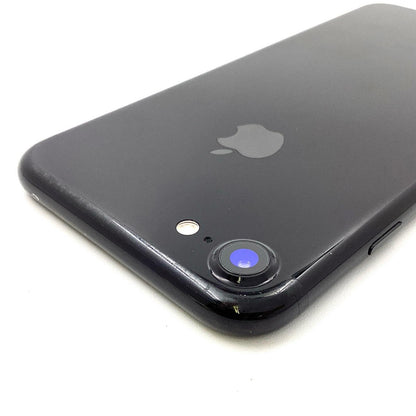 【全額返金保証】【最速発送】Apple iPhone iPhone 7 128GB ジェットブラック docomo 白ロム 動作確認済 95%