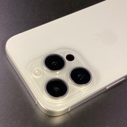 【全額返金保証】【最速発送】Apple iPhone iPhone 15 Pro 256GB ホワイトチタニウム SIMフリー 白ロム 美品 動作確認済 86%