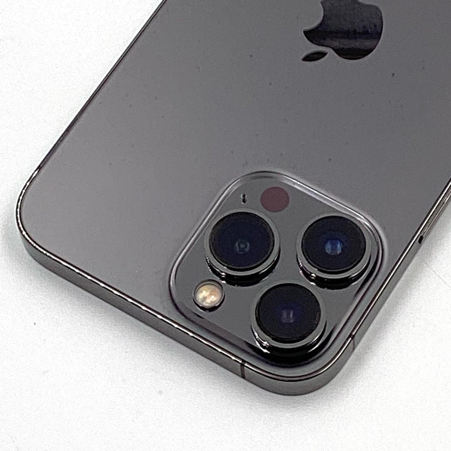 【全額返金保証】【最速発送】Apple iPhone iPhone 13 Pro Max 512GB グラファイト docomo 白ロム 動作確認済 81%