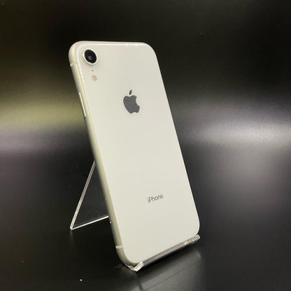 【最速発送】Apple iPhone iPhone XR 64GB ホワイト au 白ロム【難有】 81%