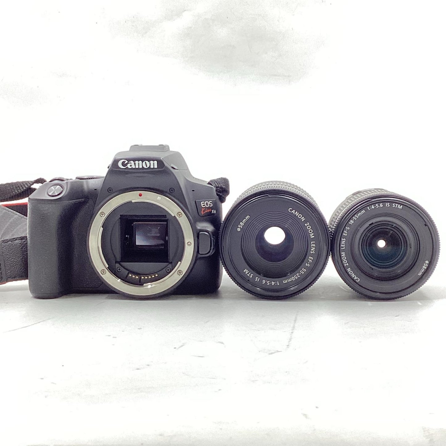 【全額返金保証】【最速発送】Canon デジタル一眼 EOS Kiss X10 ダブルズームキット ブラック 動作確認済