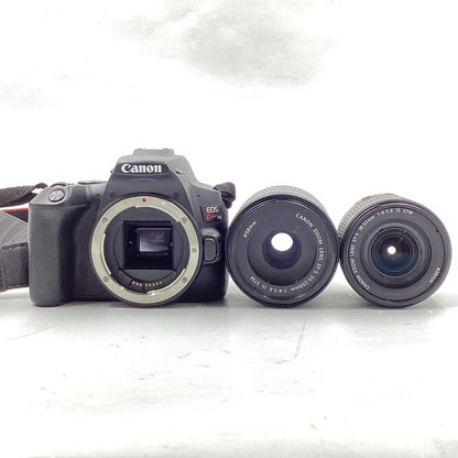 【全額返金保証】【最速発送】Canon デジタル一眼 EOS Kiss X10 ダブルズームキット ブラック 動作確認済