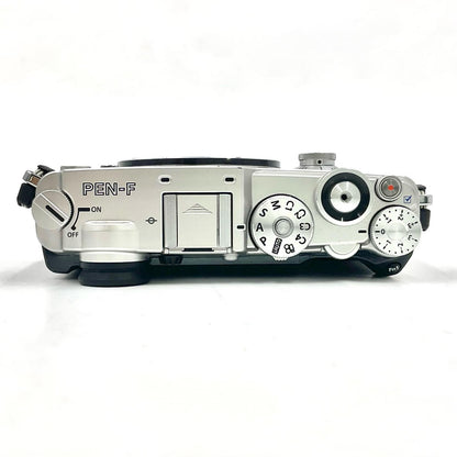 【全額返金保証】【最速発送】OLYMPUS デジタル一眼 PEN-F ボディ シルバー 動作確認済