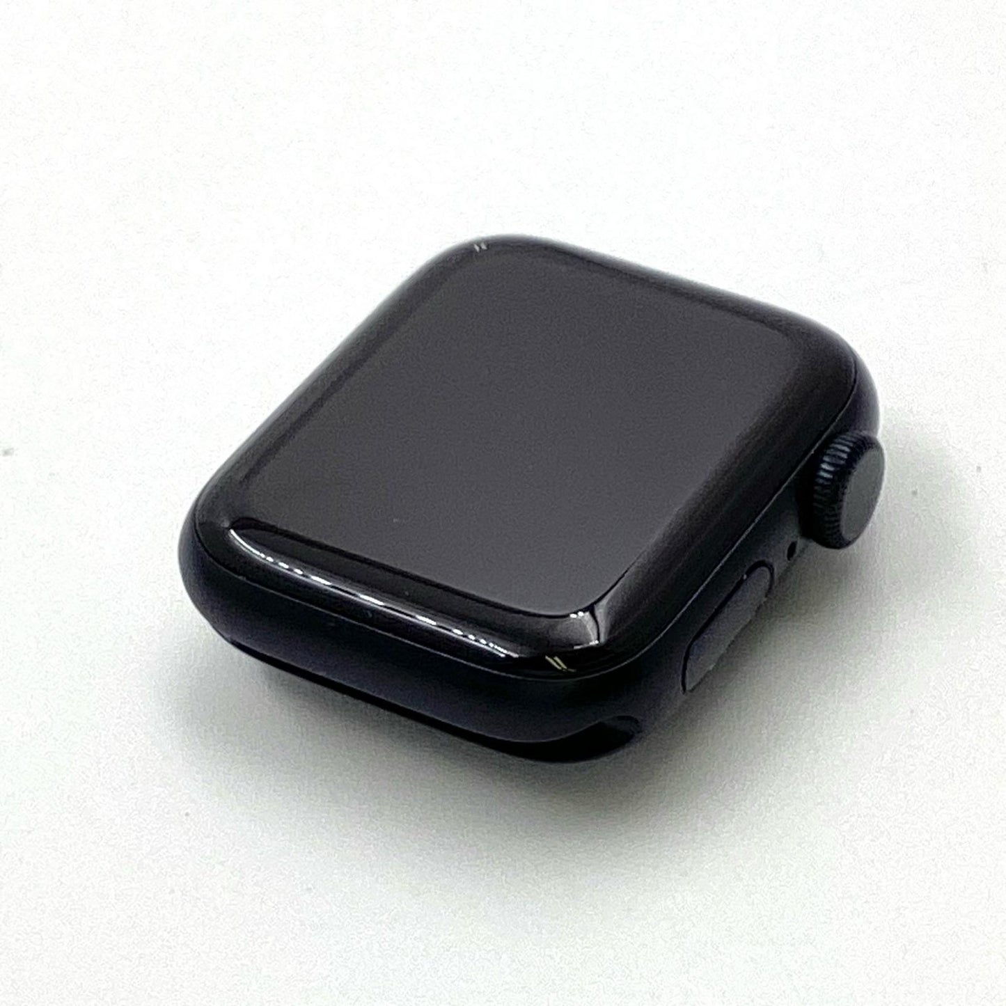 【全額返金保証】【最速発送】Apple Watch SE 第2世代 アルミニウム 40mm GPS 100% 動作確認済