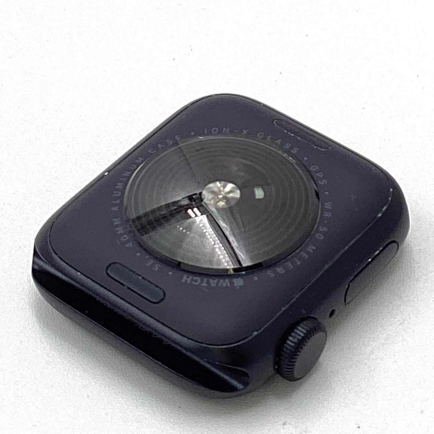 【全額返金保証】【最速発送】Apple Watch SE 第2世代 アルミニウム 40mm GPS 100% 動作確認済