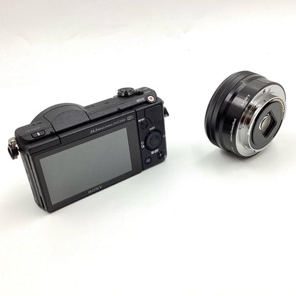 【全額返金保証】【最速発送】Sony デジタル一眼 α5100 ILCE-5100L パワーズームレンズキット ブラック 動作確認済
