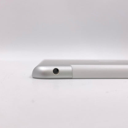 【全額返金保証】【最速発送】Apple iPad iPad 9.7インチ 第6世代 32GB シルバー WiFi+Cellular docomo 白ロム 動作確認済