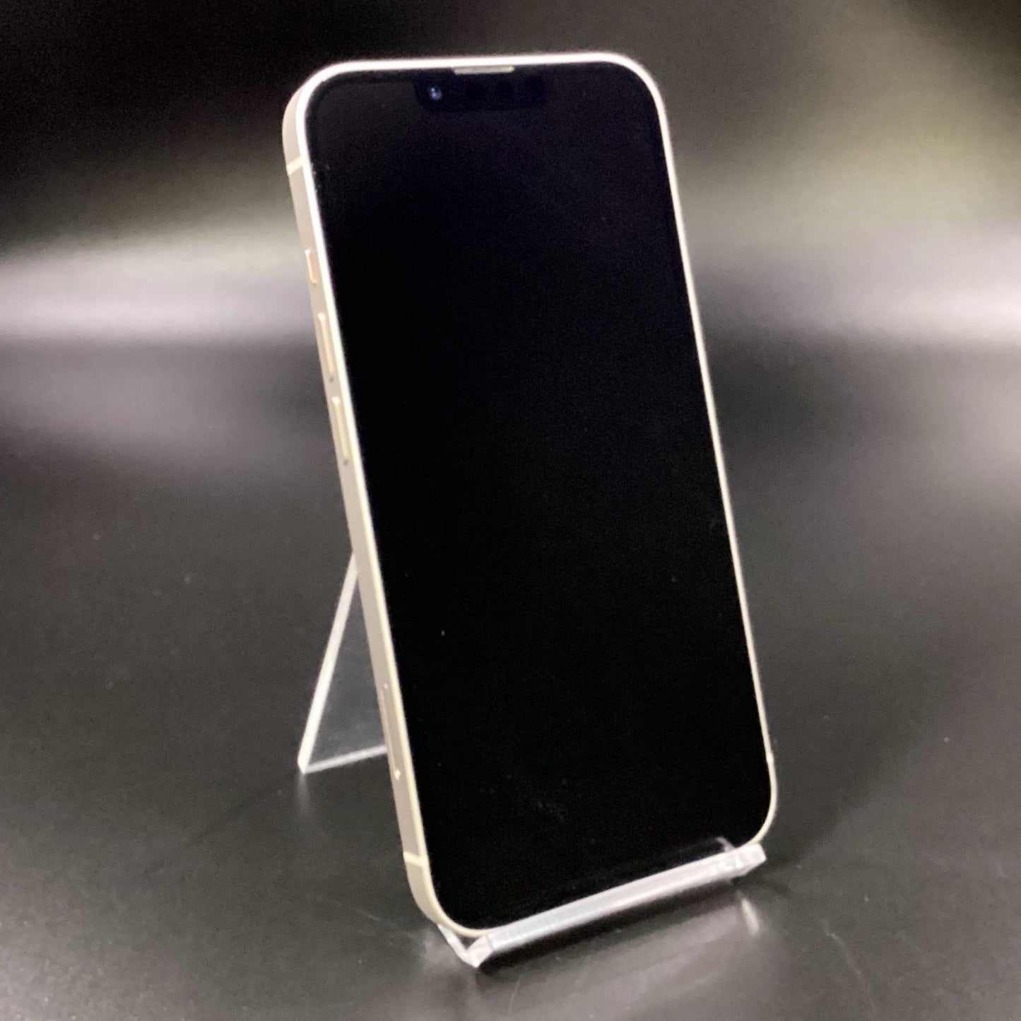 【全額返金保証】【最速発送】Apple iPhone iPhone 13 128GB スターライト docomo 動作確認済 74%