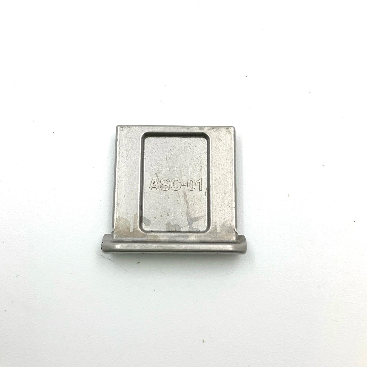 【全額返金保証】【最速発送】Nikon アクセサリーシューカバー ASC-01 シルバー 動作確認済
