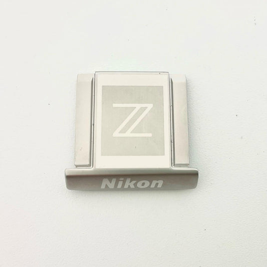 【全額返金保証】【最速発送】Nikon アクセサリーシューカバー ASC-06 シルバー 美品 動作確認済