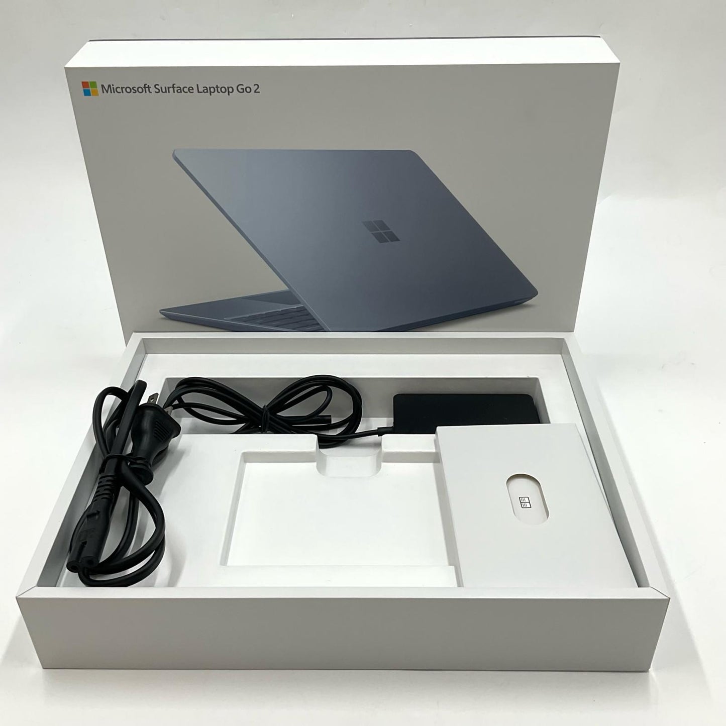 【全額返金保証】【最速発送】Microsoft Surface Laptop Go2 2013 11th Gen Intel(R) Core(TM) i5-1135G7 @ 2.40GHz 8GB M.2 SSD 128GB 103% 超美品 動作確認済