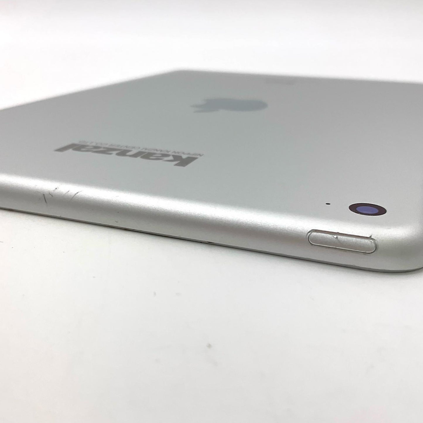 【全額返金保証】【最速発送】Apple iPad mini 7.9インチ 第4世代 128GB シルバー Wi-Fi 動作確認済