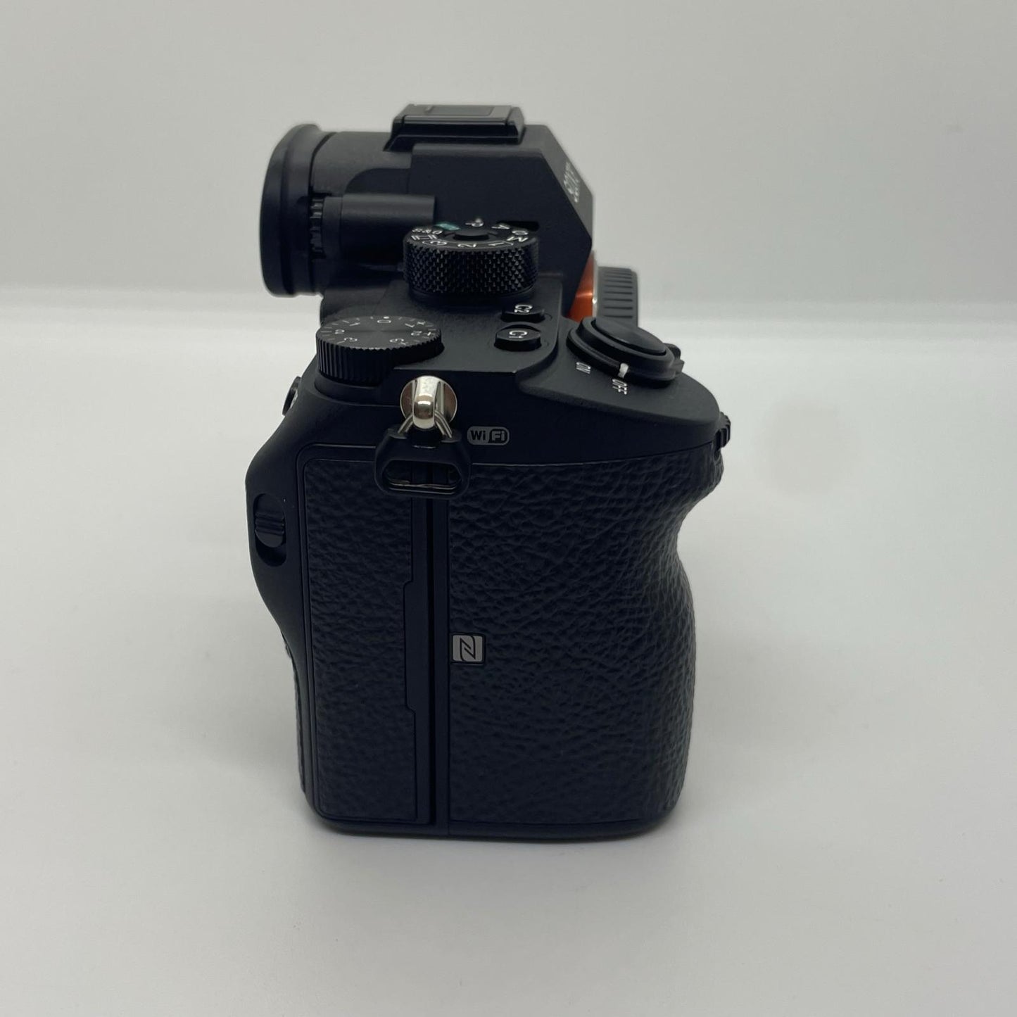 【全額返金保証】【最速発送】Sony デジタル一眼 α7R III ILCE-7RM3 ボディ ブラック 美品 動作確認済
