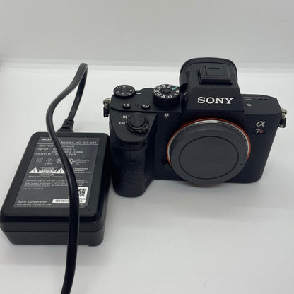 【全額返金保証】【最速発送】Sony デジタル一眼 α7R III ILCE-7RM3 ボディ ブラック 美品 動作確認済