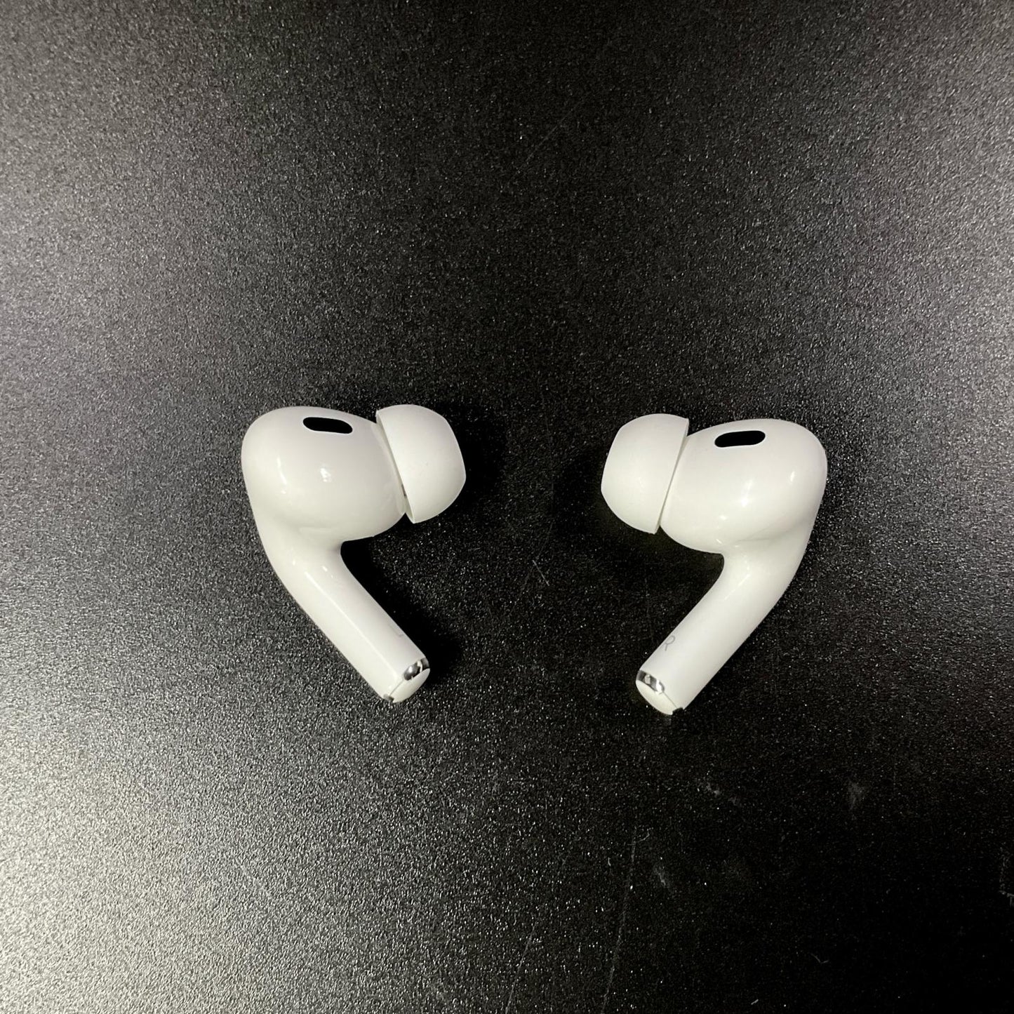 【全額返金保証】【最速発送】Apple AirPods Pro 第2世代 LW5DWQQR00 動作確認済