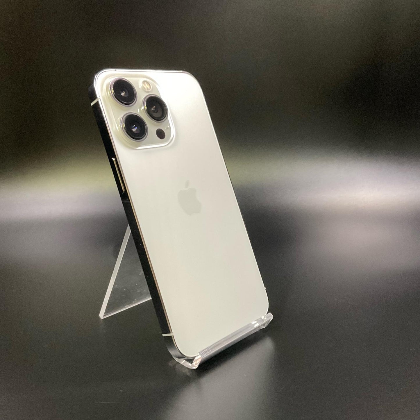 【全額返金保証】【最速発送】Apple iPhone iPhone 13 Pro 256GB シルバー SIMフリー 白ロム 動作確認済 87%