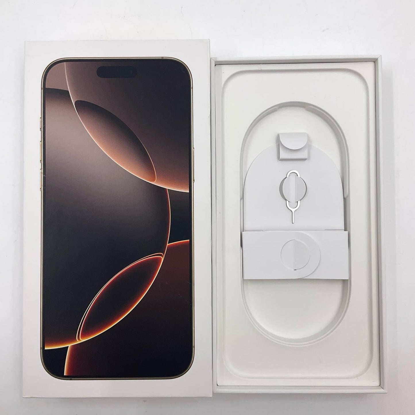 【全額返金保証】【最速発送】Apple iPhone iPhone 16 Pro Max 256GB デザートチタニウム SIMフリー 白ロム 動作確認済 96%