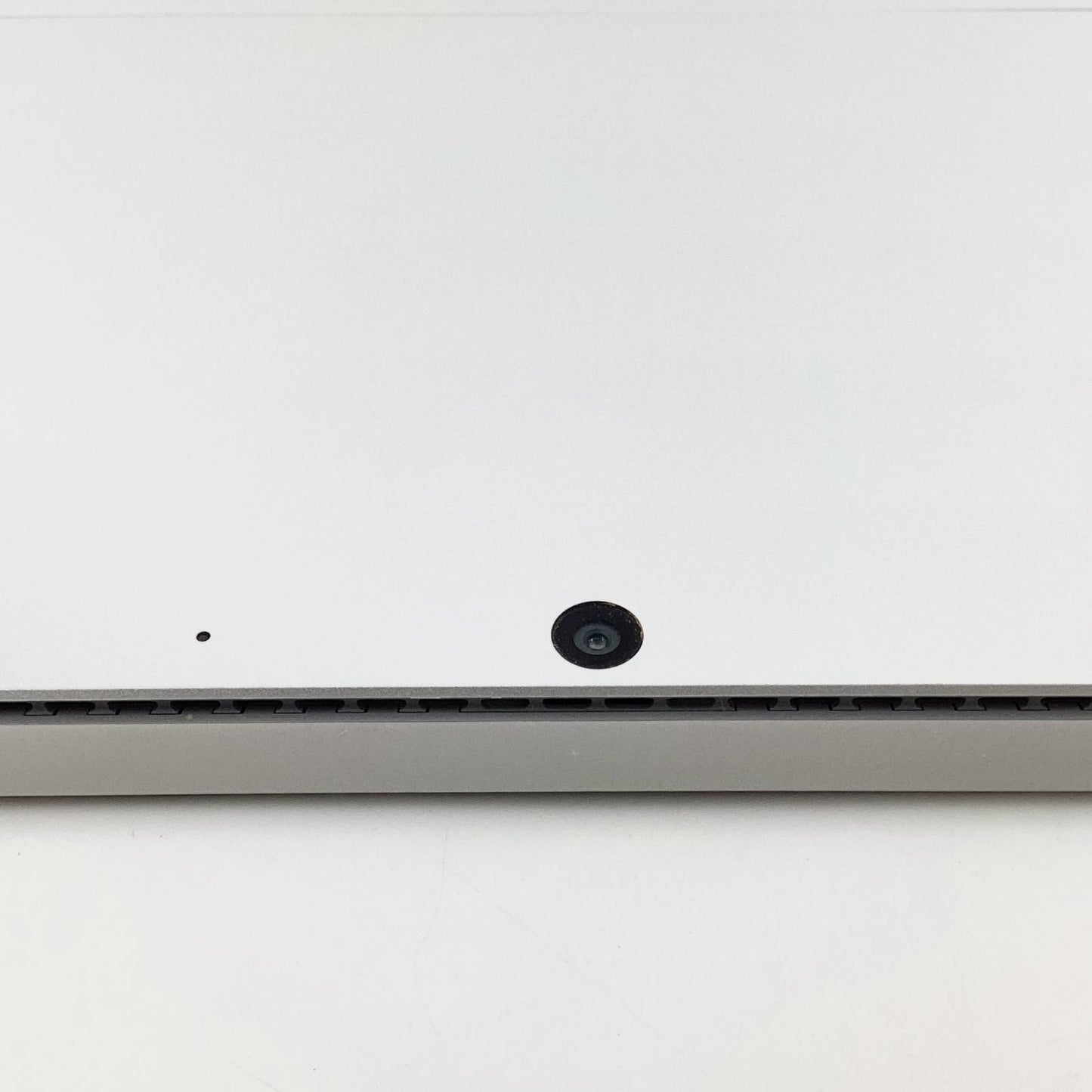 【全額返金保証】【最速発送】Microsoft surface 1983 Intel Core i7-1185G7 16GB M.2 SSD 256GB 92.3% 美品 動作確認済
