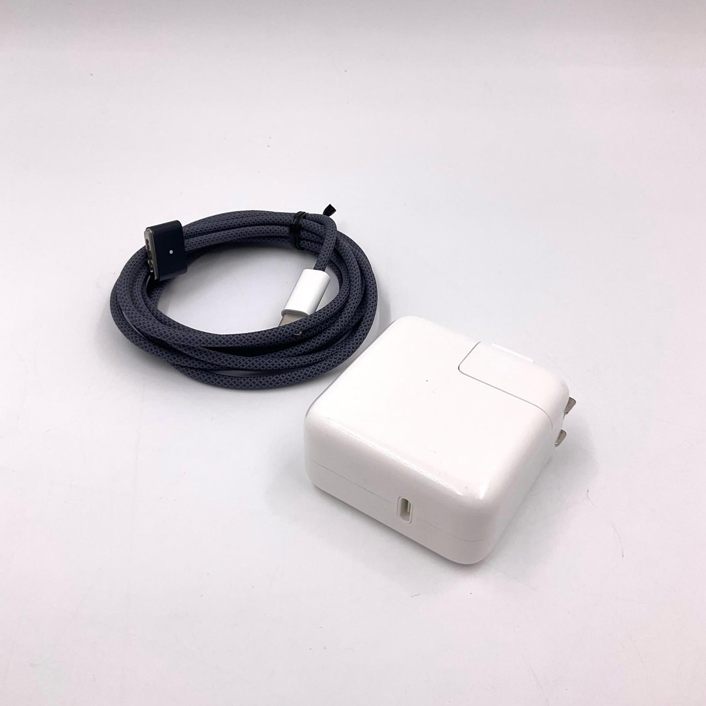 【全額返金保証】【最速発送】Apple MacBook Air 13.6インチ 2022 Apple M2 16GB SSD 512GB ミッドナイト 91% 動作確認済
