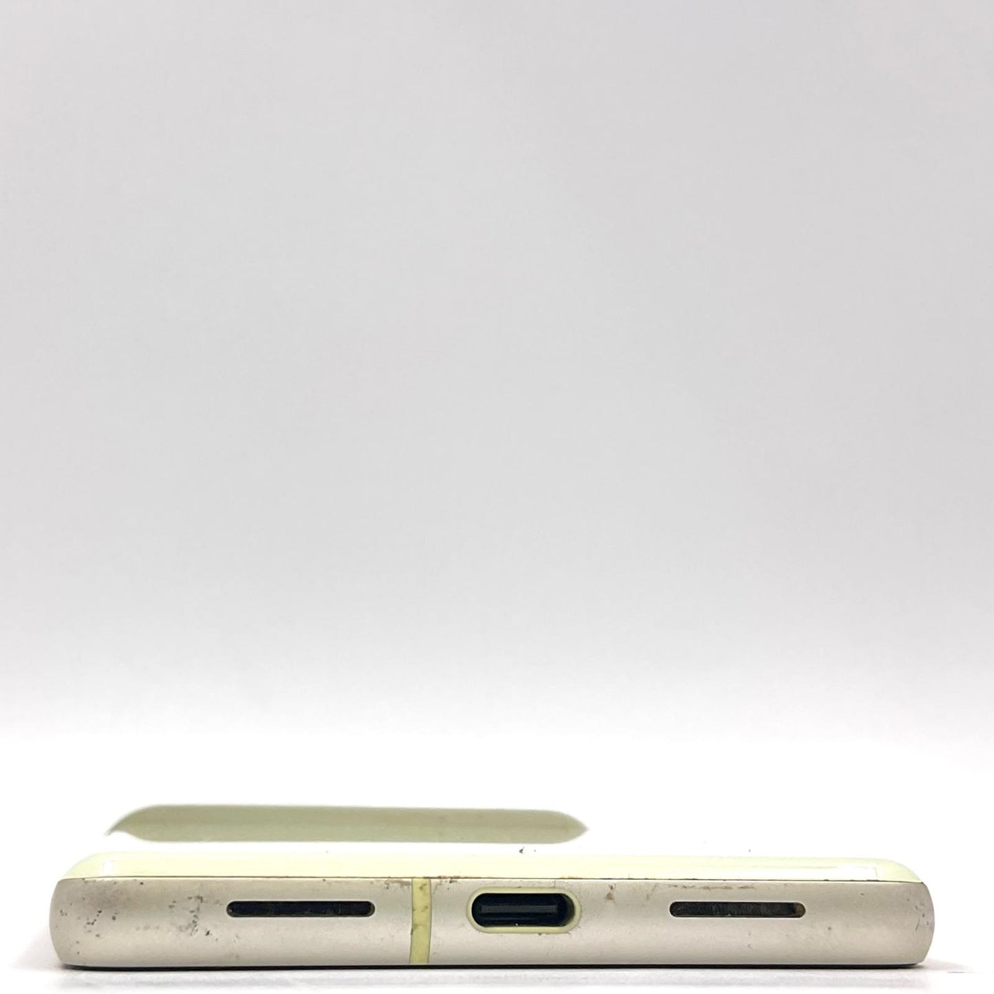 【全額返金保証】【最速発送】Google Pixel 7 128GB Lemongrass au G03Z5 動作確認済