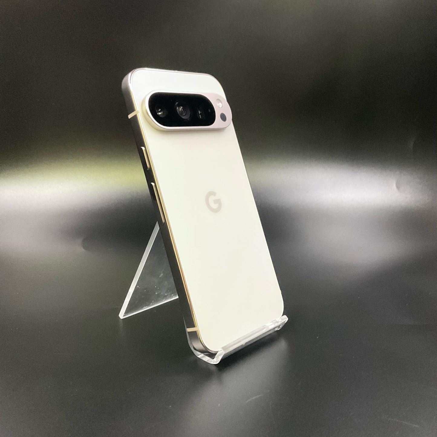 【全額返金保証】【最速発送】Google Pixel Pixel9Pro 256GB ホワイト au SIMフリー GWVK6 美品 動作確認済