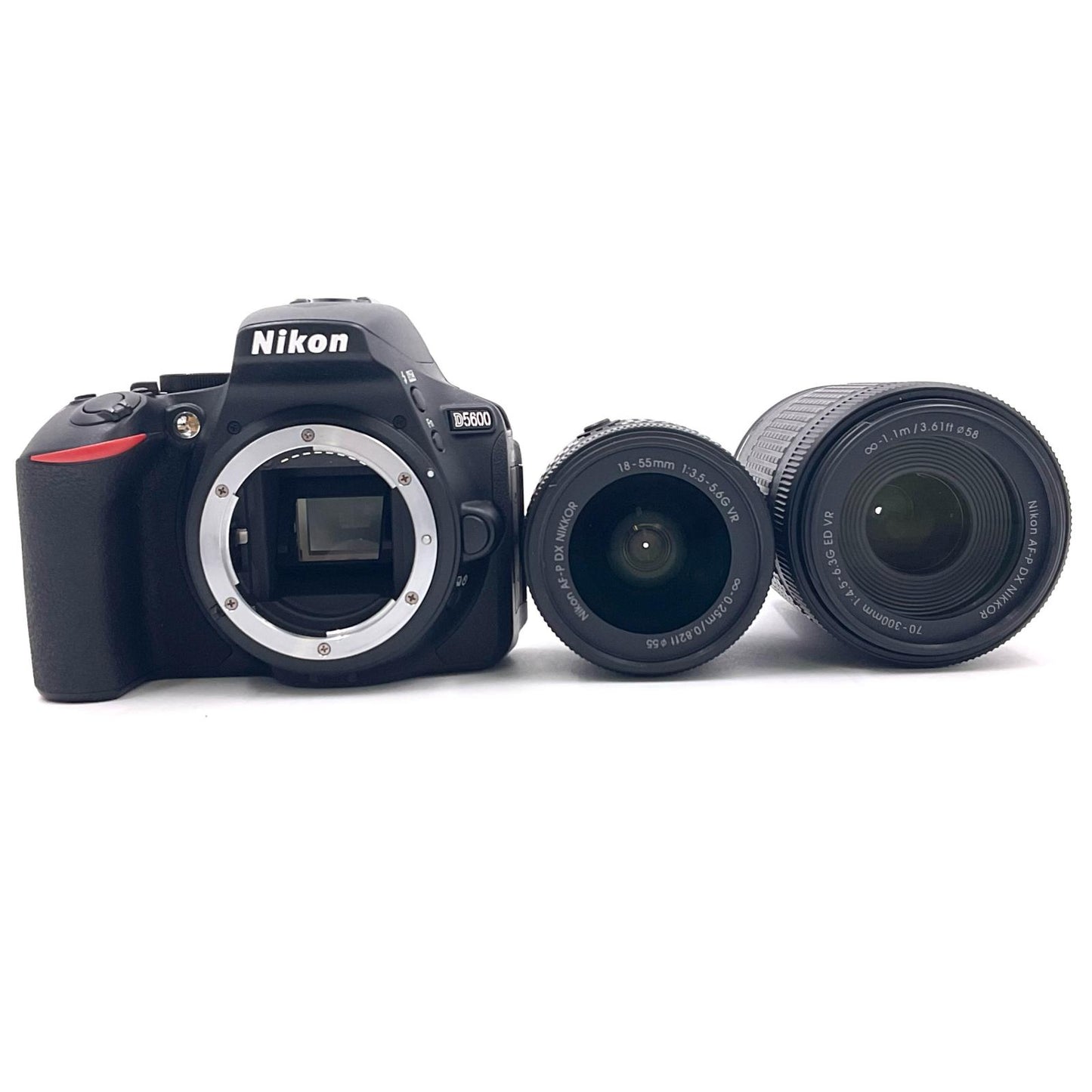 【全額返金保証】【最速発送】Nikon デジタル一眼 D5600 ダブルズームキット ブラック 美品 動作確認済