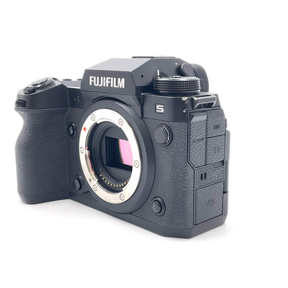 【全額返金保証】【最速発送】FUJIFILM デジタル一眼 X-H2S ボディ ブラック 動作確認済
