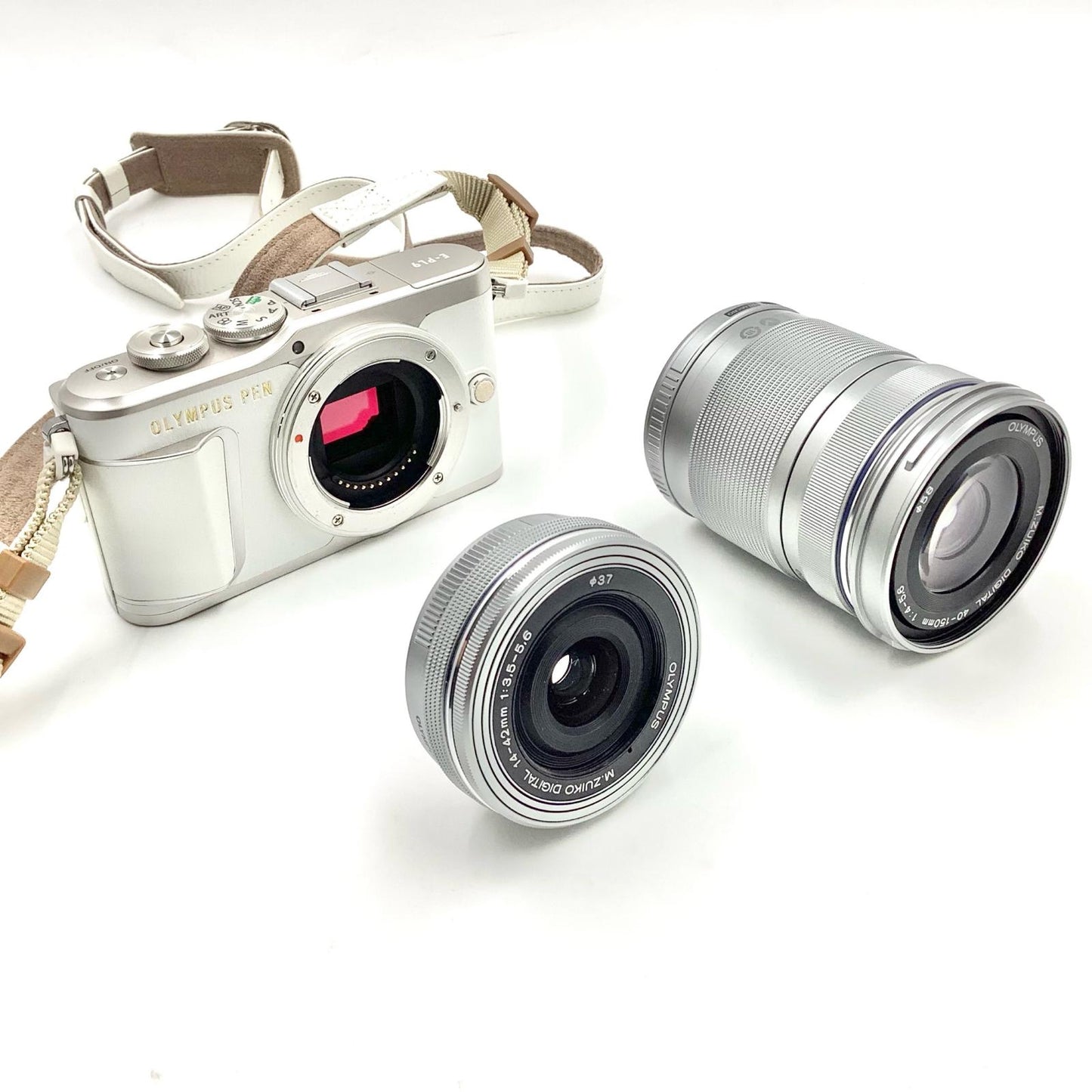 【全額返金保証】【最速発送】OLYMPUS デジタル一眼 PEN E-PL9 EZダブルズームキット ホワイト 美品 動作確認済