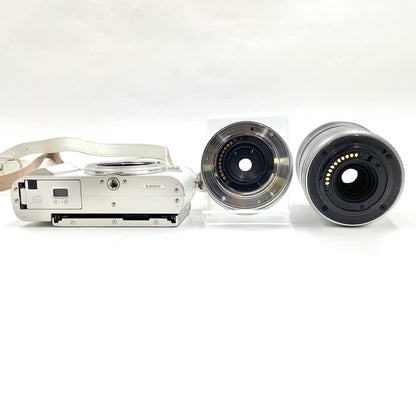 【全額返金保証】【最速発送】OLYMPUS デジタル一眼 PEN E-PL9 EZダブルズームキット ホワイト 美品 動作確認済