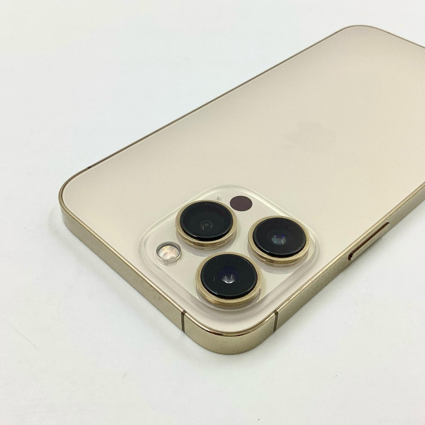 【全額返金保証】【最速発送】Apple iPhone iPhone 13 Pro 1TB ゴールド au 白ロム 動作確認済 87%