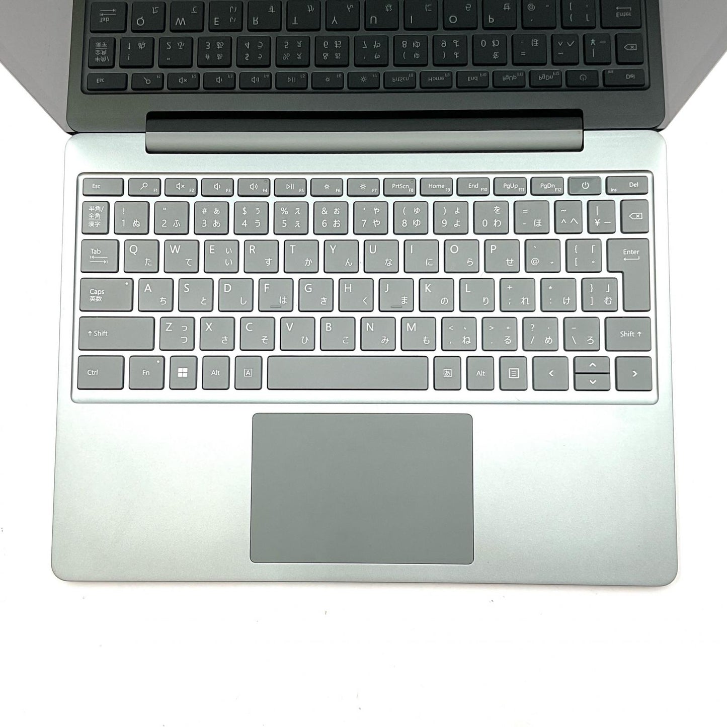 【全額返金保証】【最速発送】Microsoft Surface Laptop Go 2 8QF-00007 Intel core i5-1135G7 @ 2.40GHz 8GB SSD 256GB 96.7% 美品 動作確認済