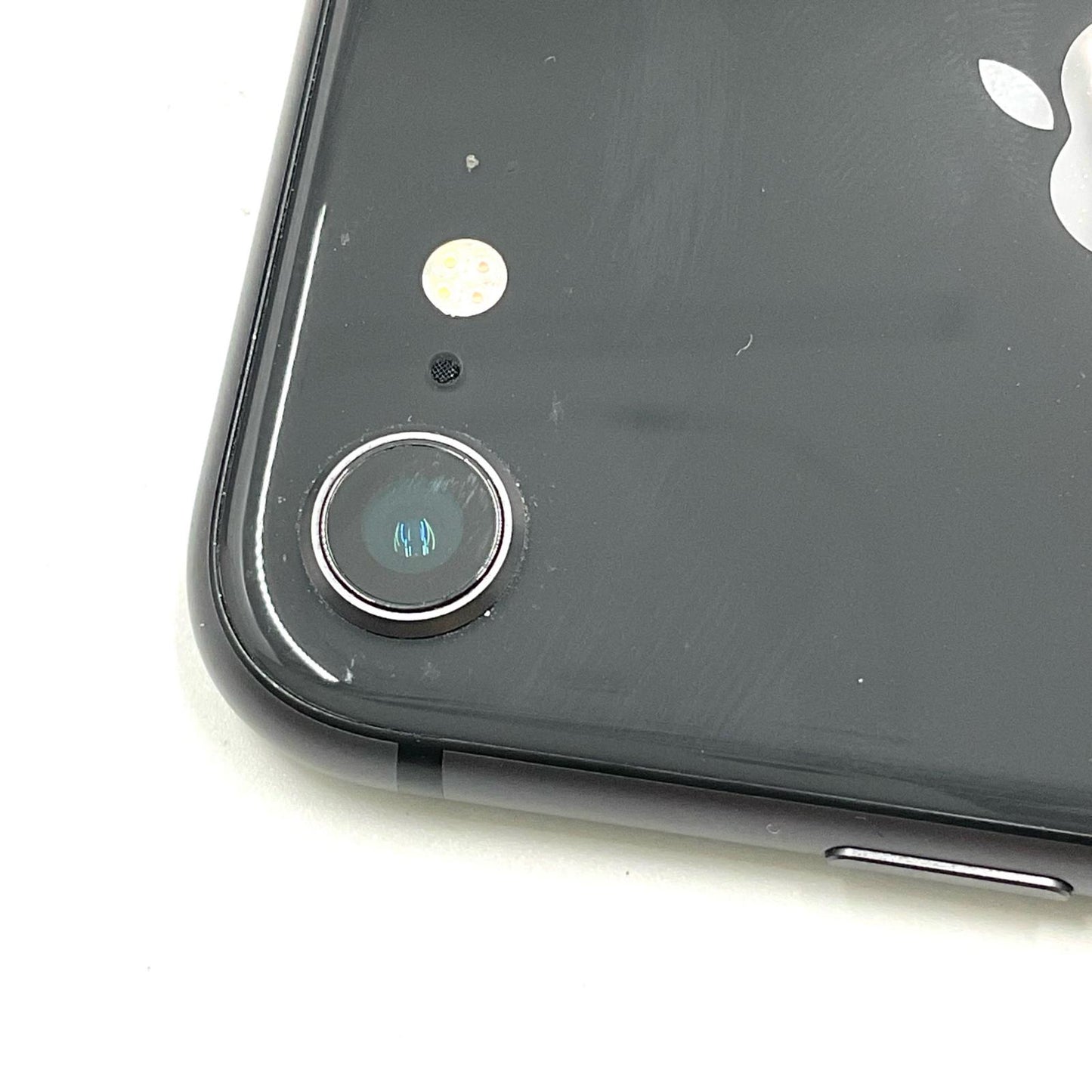 【全額返金保証】【最速発送】Apple iPhone iPhone 8 64GB スペースグレイ docomo 白ロム 動作確認済 79%
