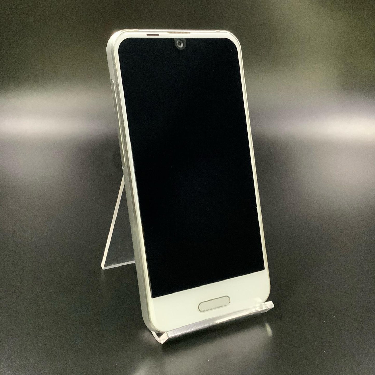 【全額返金保証】【最速発送】SHARP AQUOS R compact 32GB ムーンホワイト au SHV41 白ロム 動作確認済