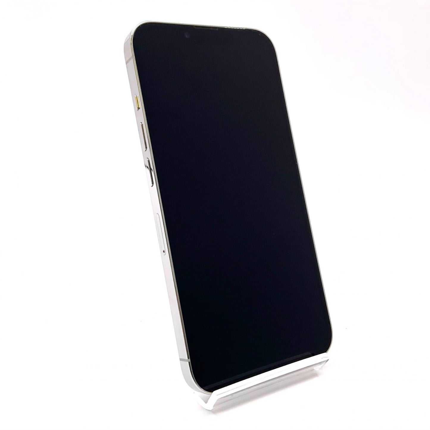 【全額返金保証】【最速発送】Apple iPhone iPhone 13 Pro 256GB シルバー docomo 白ロム 動作確認済 77%