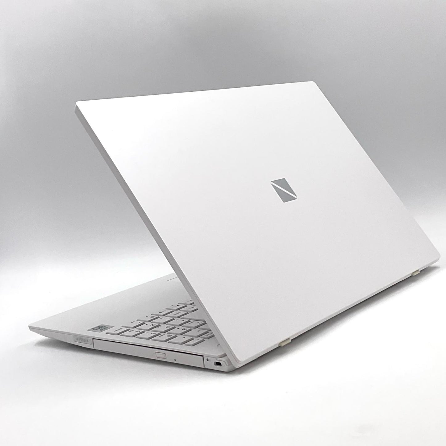 【全額返金保証】【最速発送】NEC LAVIE PC-N1555AAW-J Intel Core i5-10210U 8GB M.2 SSD 512GB 89.9% 美品 動作確認済