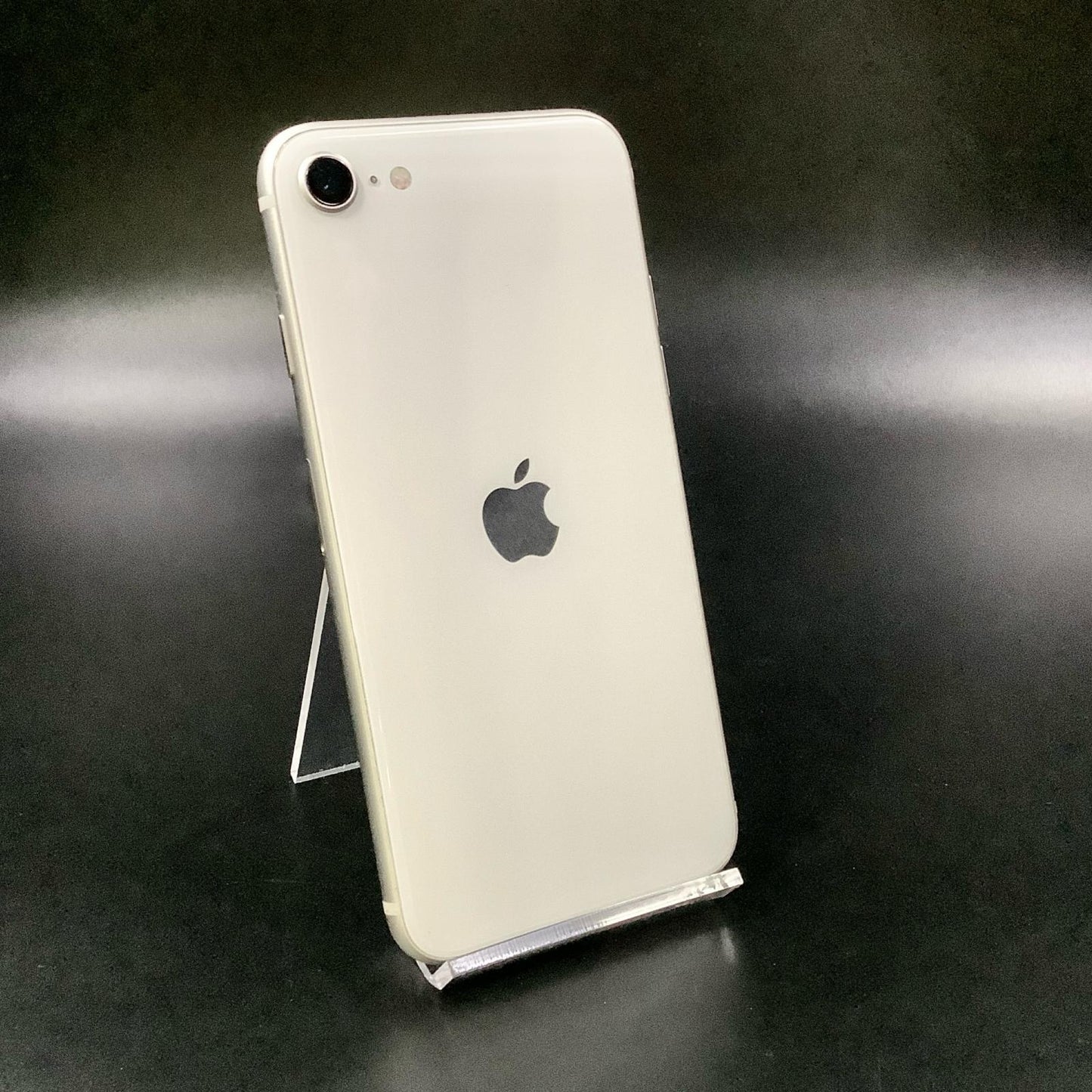 【全額返金保証】【最速発送】Apple iPhone iPhone SE（第3世代） 128GB スターライト Softbank 白ロム 動作確認済 78%