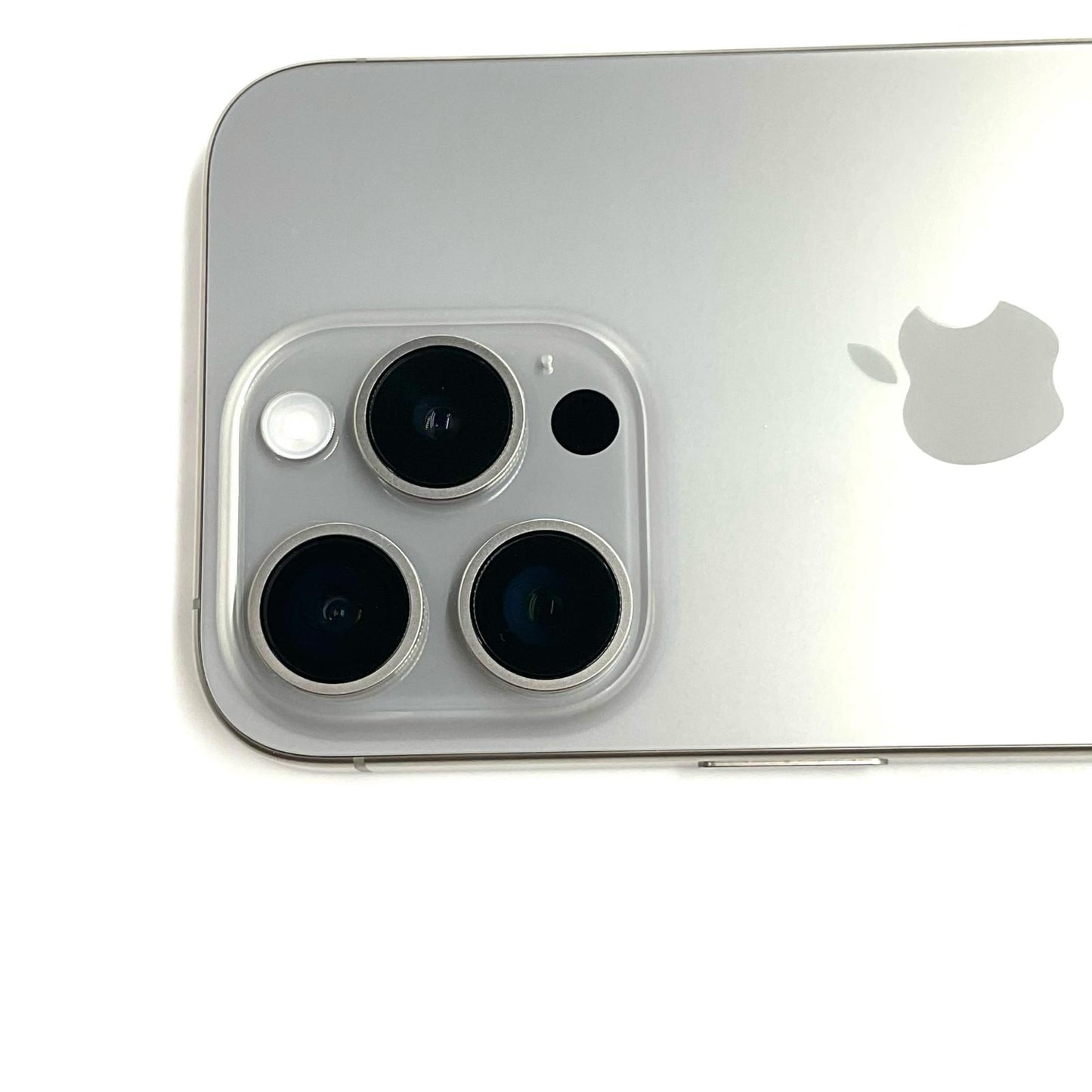 【全額返金保証】【最速発送】Apple iPhone iPhone Pro 15 Pro 128GB ナチュラルチタニウム SIMフリー 白ロム 美品 動作確認済 92%