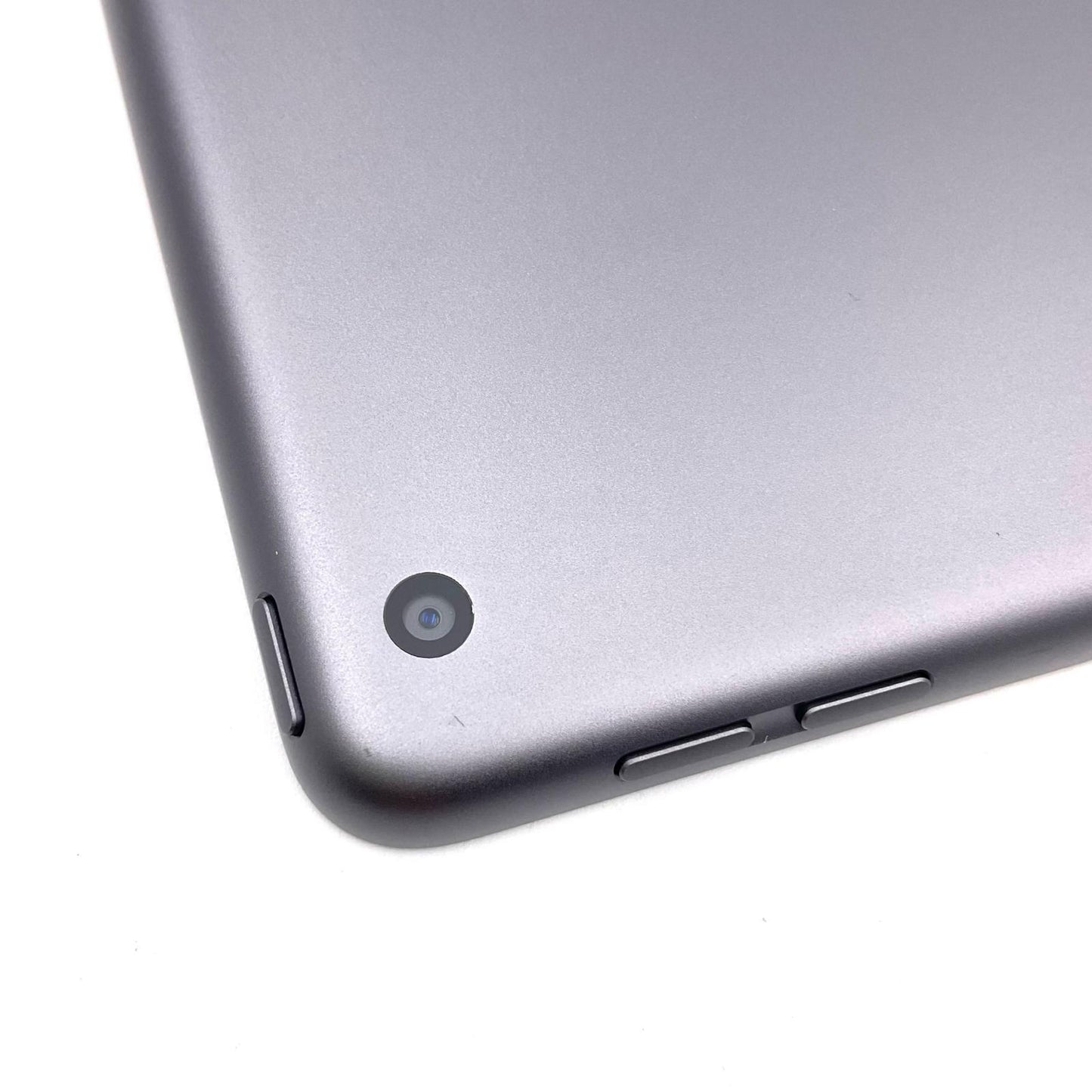 【全額返金保証】【最速発送】Apple iPad iPad 10.2インチ 第9世代 64GB スペースグレイ Wi-Fi 美品 動作確認済