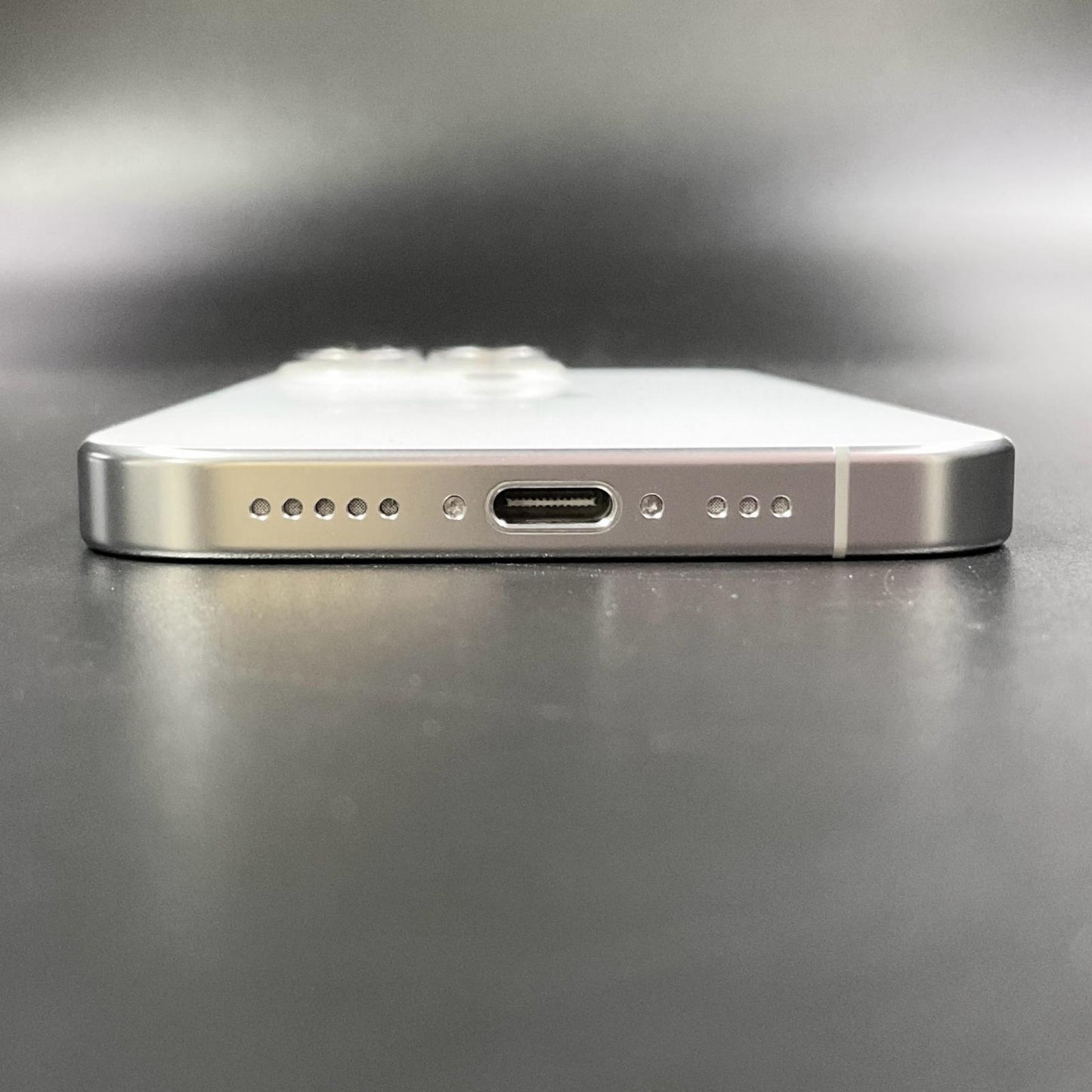 【全額返金保証】【最速発送】Apple iPhone iPhone 16 Pro 256GB ホワイト SIMフリー 白ロム 美品 動作確認済 94%